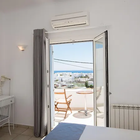 Nireas Platys Gialos (Mykonos)