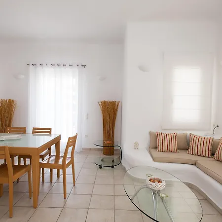 Apartment Nireas