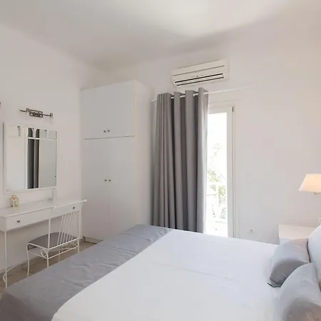 Nireas Apartment *